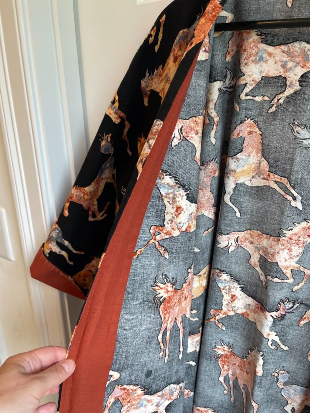Wild Horses Short Robe Jacket Kimono 100% Cotton Boho Copper Reversible Cuffs OS - Picture 6 of 15